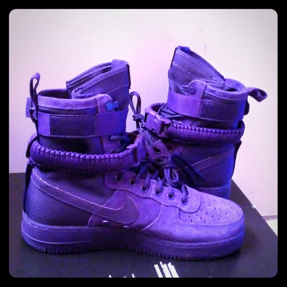 Sold NWT purple SF AIR FORCE 1 - Picture 1 of 2